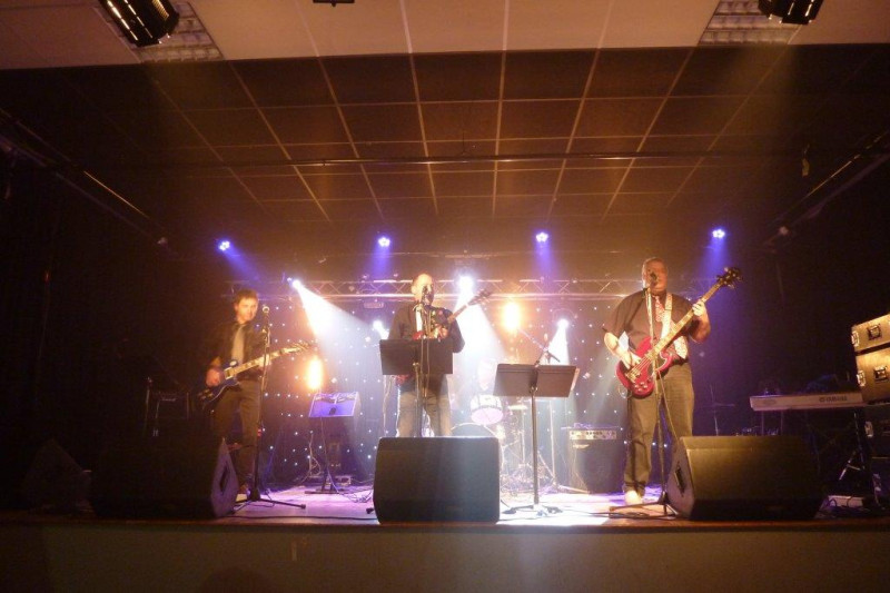 Ateliers  Musiques amplifiées, MAO et Voix nomades